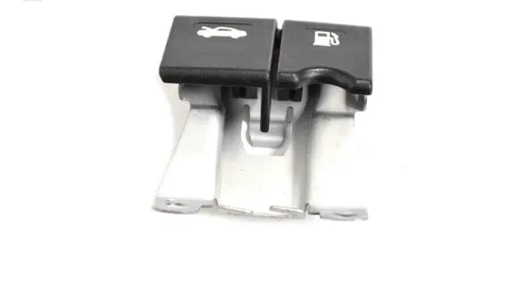 Nissan X-Trail T32 Engine bonnet (hood) release handle