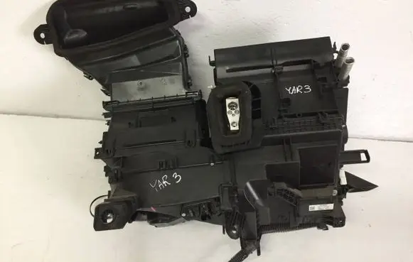 Toyota Yaris Electric car heater CZ4432207313
