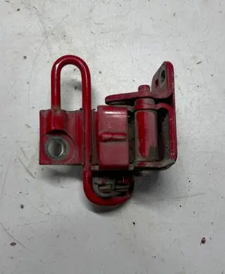 Seat Altea XL Front door lower hinge 6Q4833