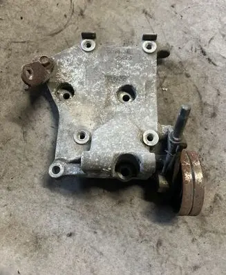 Nissan Primera A/C compressor mount bracket 11910BM700 11910BM70