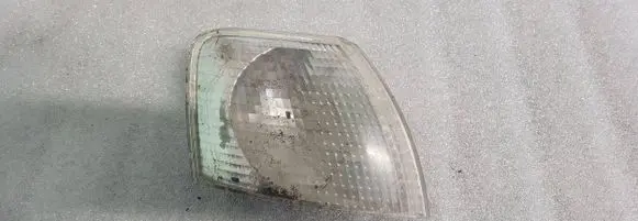 Volkswagen PASSAT B5 Front indicator light 3B0953050C