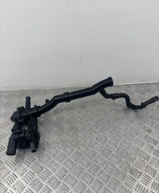 Volkswagen PASSAT B7 Engine coolant pipe/hose 03C121065F