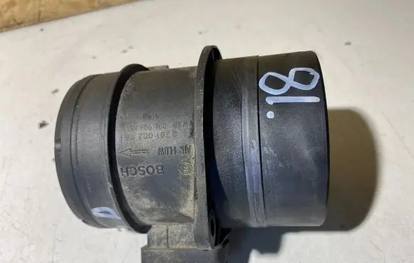 Volkswagen Caddy Mass air flow meter 0201002955