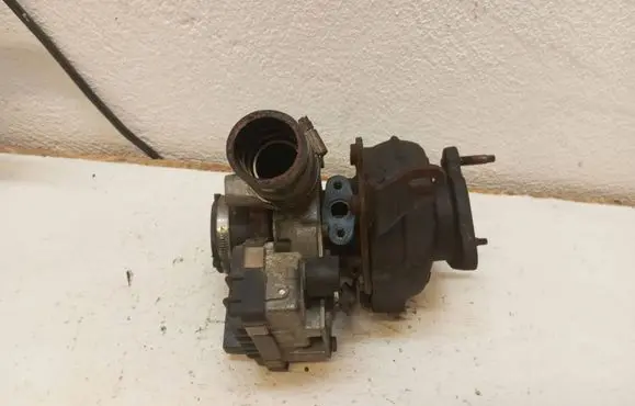 Jaguar S-Type Turbo 6R8Q6K682BD 752341