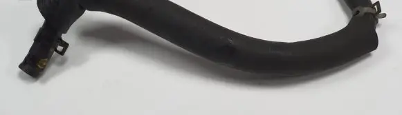 Mazda CX-7 Engine coolant pipe/hose