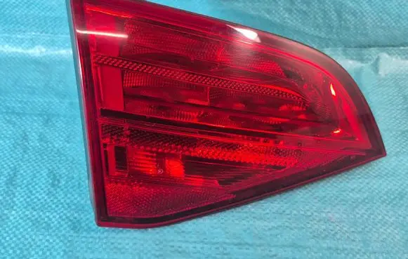 Audi A4 S4 B8 8K Tailgate rear/tail lights 8K9945093 280114L