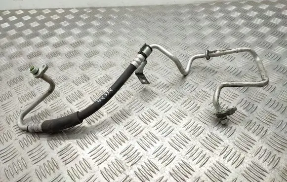 Nissan 370Z Air conditioning (A/C) pipe/hose