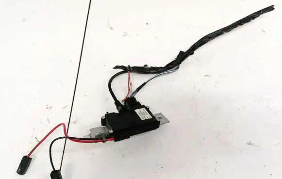 Antenna control unit