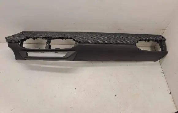 Dacia Sandero III Dashboard center trim panel 683102400R 683109413R