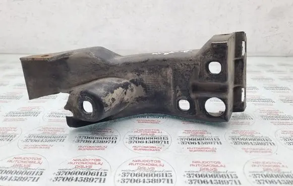 Audi A8 S8 D3 4E Front bumper mounting bracket 4E0853922D