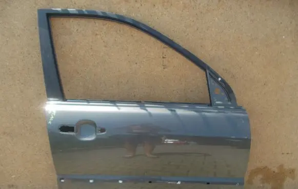 KIA Sportage Front door