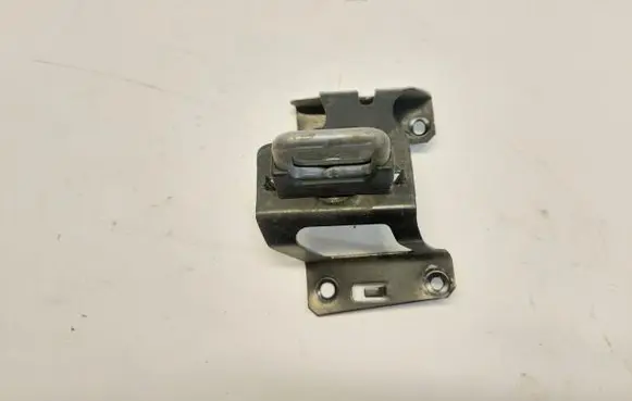 Volvo XC40 Engine bonnet/hood lock/latch loop/hook 32244455JLK01