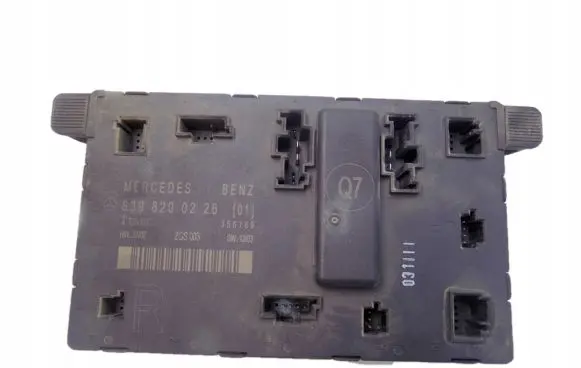 Mercedes-Benz Vito Viano W639 Door control unit/module a6398200226