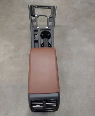 Volkswagen PASSAT B8 Center console 3G1863241A