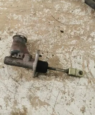 Mitsubishi Colt Master brake cylinder