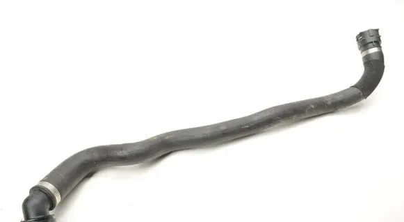 Volvo XC90 Engine coolant pipe/hose 32339122