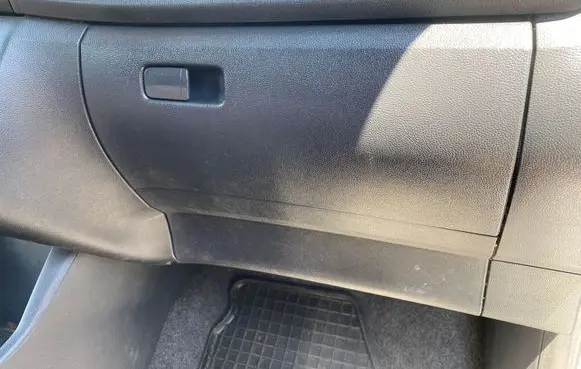 Skoda Fabia Mk2 (5J) Front door storage pocket/box