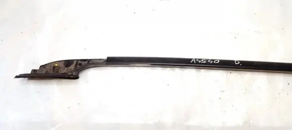 Toyota Avensis T220 Roof bar rail