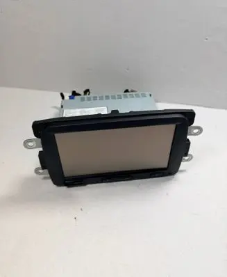 Renault Captur Radio/CD/DVD/GPS head unit 281157120R