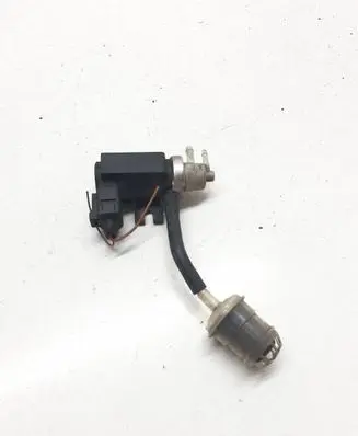 Audi A4 S4 B7 8E 8H Turbo solenoid valve 1J0906627A 72290325 05T329