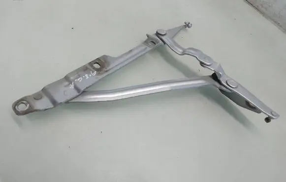 Audi A8 S8 D2 4D Tailgate/trunk/boot hinge 4a5827499a