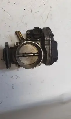 Audi A4 S4 B6 8E 8H Throttle valve 078133063AN