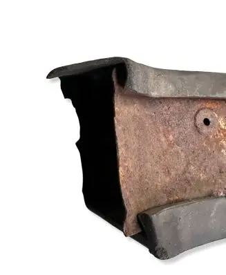 Mercedes-Benz W123 Rear bumper corner part panel trim 65432