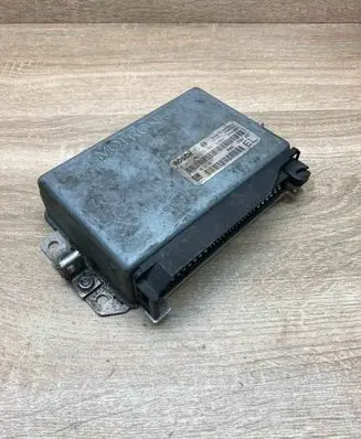 Opel Vectra B Engine control unit/module ECU 09153243 0261206277