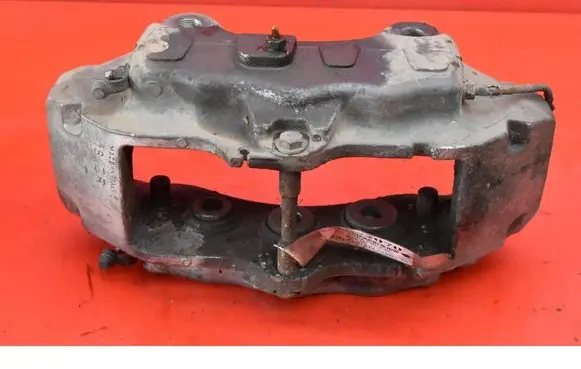 Audi Q7 4L Front brake caliper 18ZR