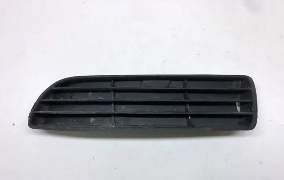 Audi A4 S4 B5 8D Front bumper lower grill 