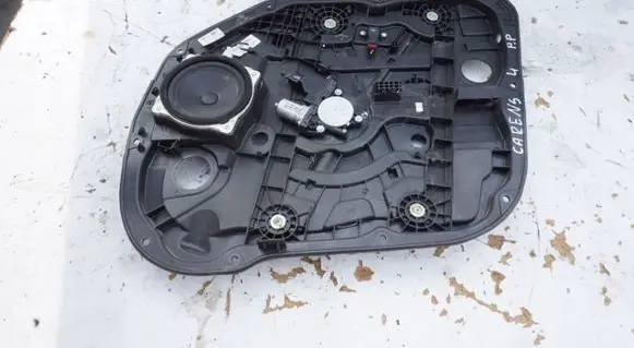 KIA Carens III Front door window regulator with motor