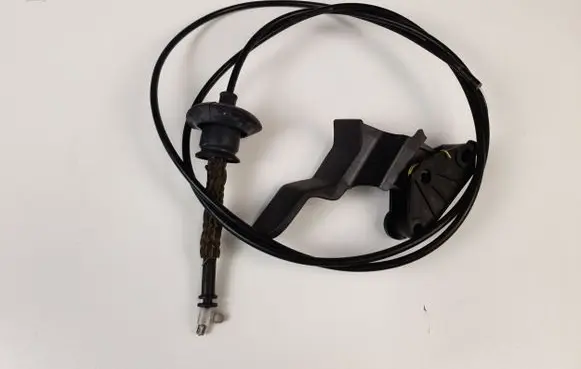 Peugeot 208 Engine bonnet (hood) release handle
