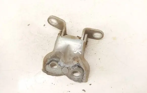 Toyota Yaris Front door upper hinge 