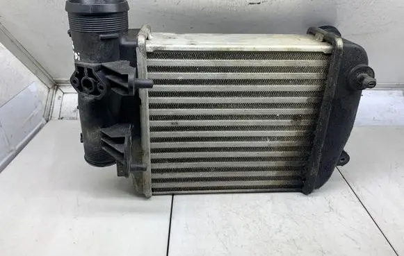 Audi A6 S6 C6 4F Intercooler radiator 4F0145805E