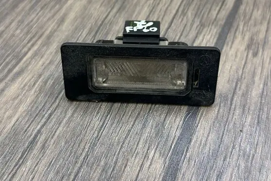 Skoda Superb B6 (3T) Number plate light 8T0943021