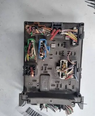 Renault Laguna II Fuse box set 8200228553