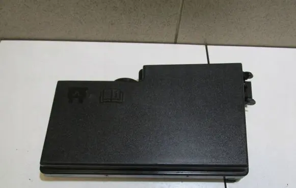 Ford Kuga II Relay mounting block 