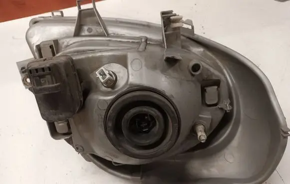 Renault Trafic II (X83) Headlight/headlamp 7700311371 91165719 89308690