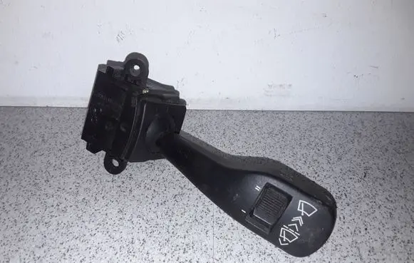 BMW 5 E39 Wiper control stalk 8363664