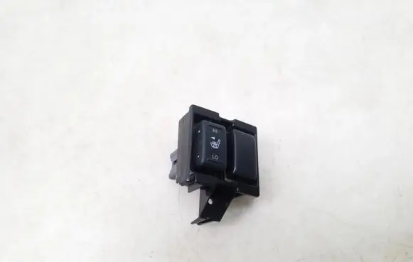 Nissan X-Trail T31 Seat heating switch