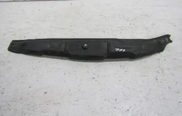 Audi A6 S6 C8 4K Fender foam support/seal 4K0821111