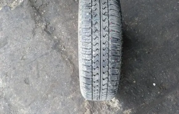 BMW 5 E39 R14 summer tire KLEBER 17570R14
