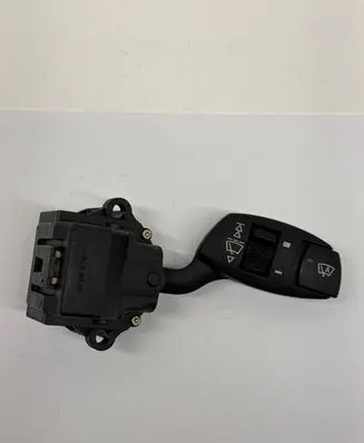 BMW 5 E60 E61 Wiper control stalk 6924106 01206100 290304062