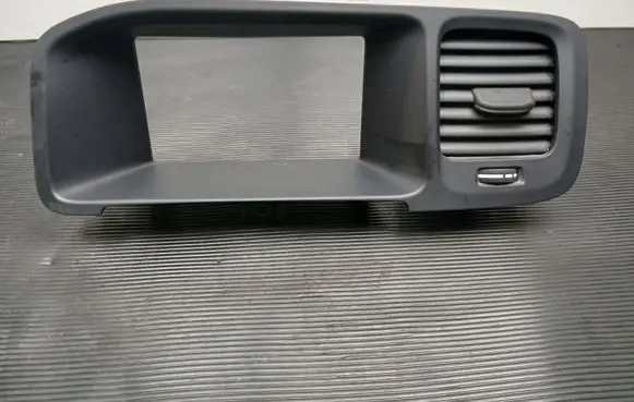 Volvo V60 Dash center air vent grill 30791675 39804063