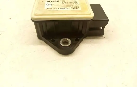 Mercedes-Benz E W211 ESP acceleration yaw rate sensor A0055422618 0265005735 7043924