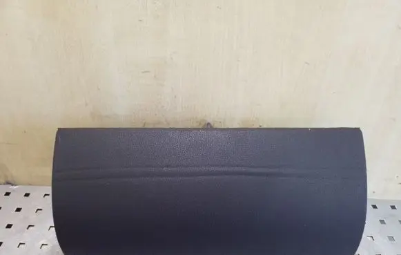 Nissan Pathfinder R51 Airbag cover 68210EB420