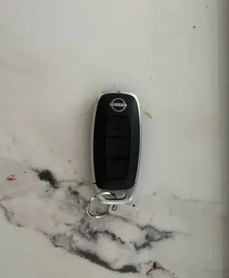 Nissan X-Trail T33 Ignition key/card WEF