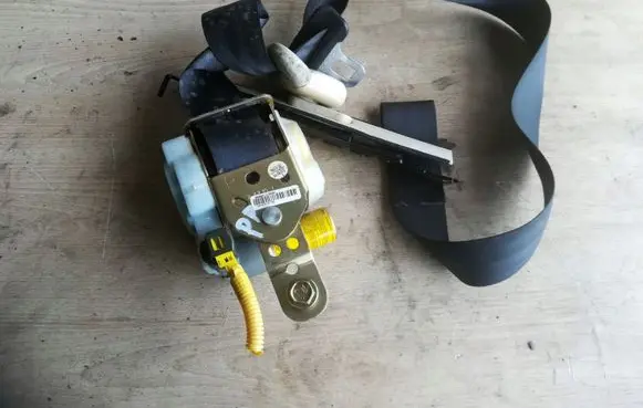 Hyundai Getz Front seatbelt 888801C780BJ