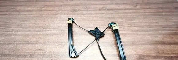 Volkswagen PASSAT B8 Front door electric window regulator 3G0837462C