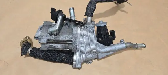 Land Rover Range Rover Sport L494 EGR valve 701881050
